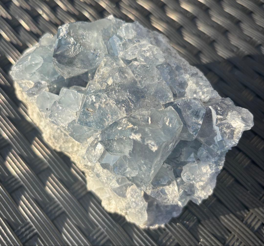 【天然石】虹入り‼︎ 原石　クラスター　セレスタイト①