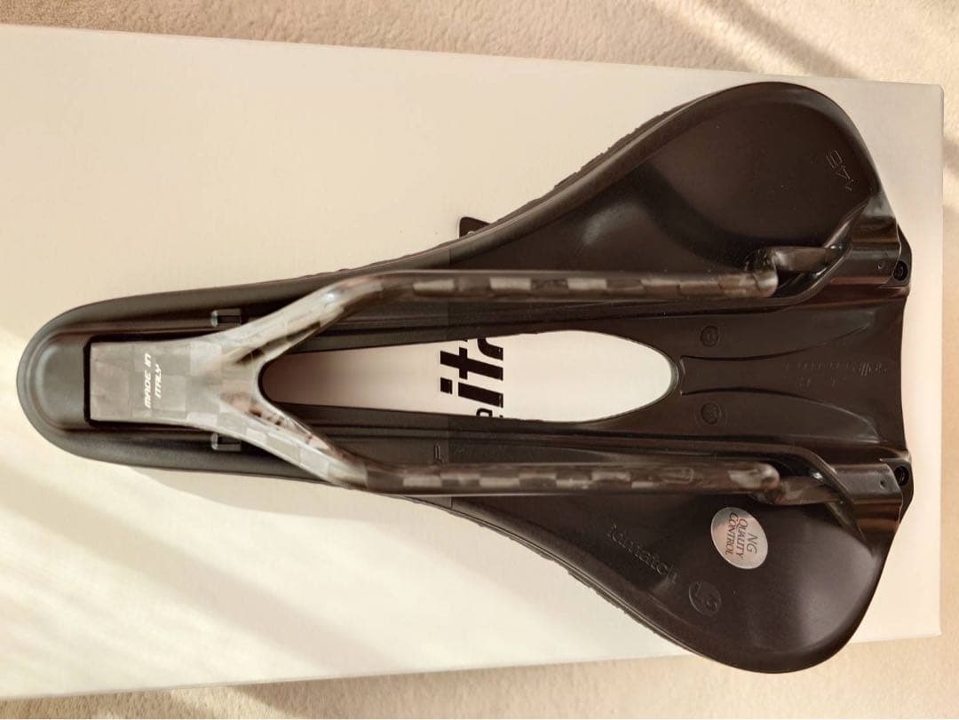 オマケ付selle Italia NOVUS BOOST EVO 3DKIT