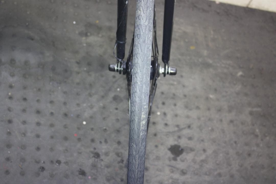 ルームROOM 700C シマノ6速 460mm AUTO LED仕様 クロス