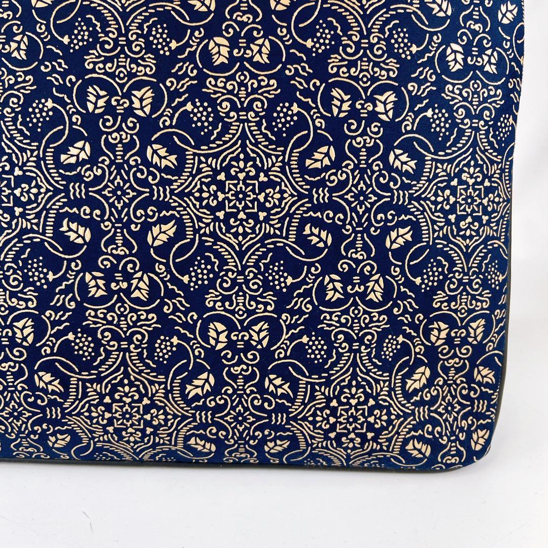 極美品 印傳屋 A4可 ハンドバッグ ネイビー ぶどう唐草 レザー 本革