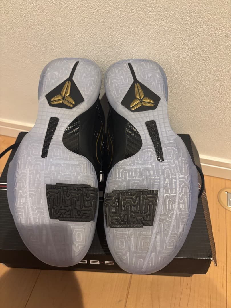 シューズ(男性用) NIKE KOBE5 Year of the mamba