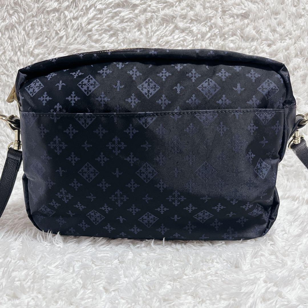 未使用品✨russet ショルダーバッグ　モノグラム　総柄　紺　ロゴ金具　保存袋
