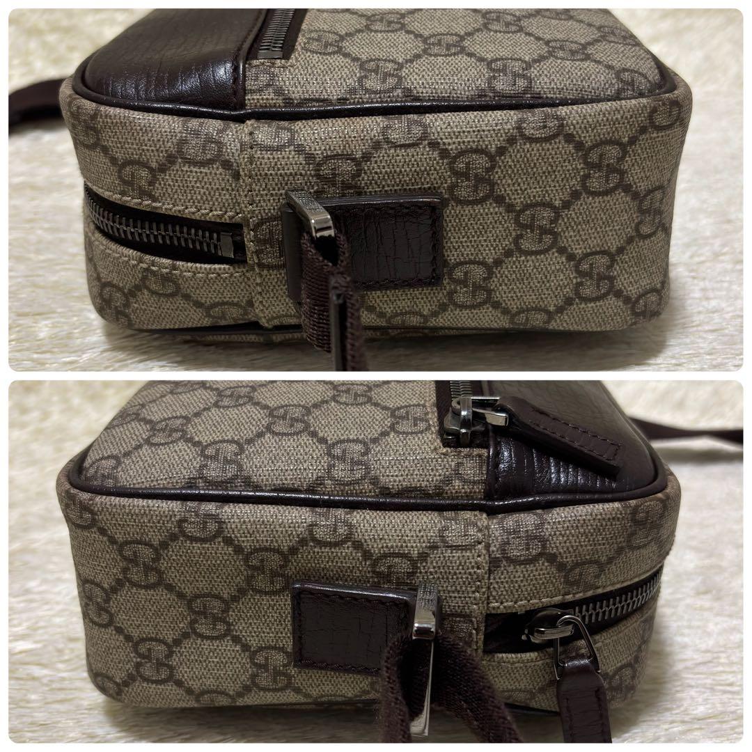 513✨極美品✨グッチ ショルダーバッグ カメラバッグ GGスプリーム 斜め掛け