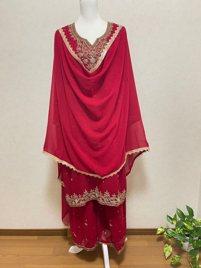 インド民族衣装高級レッド刺繍クルタセット／豪華インドパーティードレス【OT14】