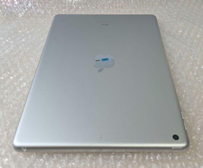 と*ん様 iPad 7◼️第7世代◼️Wi-Fi版◼️バッテリー極良品■純正ケー