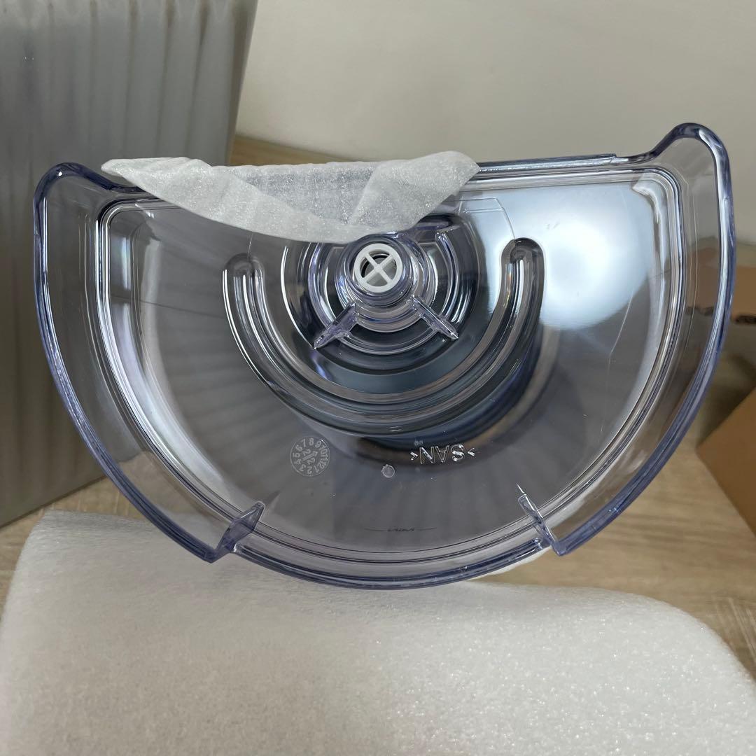 未使用品 ネスプレッソ ZINIUS ジニアス ZN100業務用 コーヒーマシン