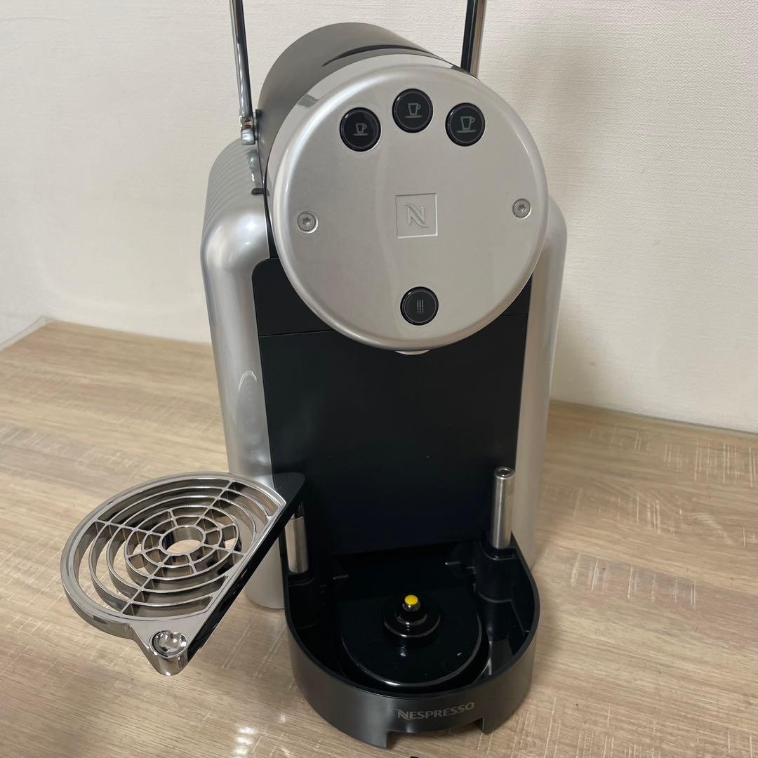 未使用品 ネスプレッソ ZINIUS ジニアス ZN100業務用 コーヒーマシン