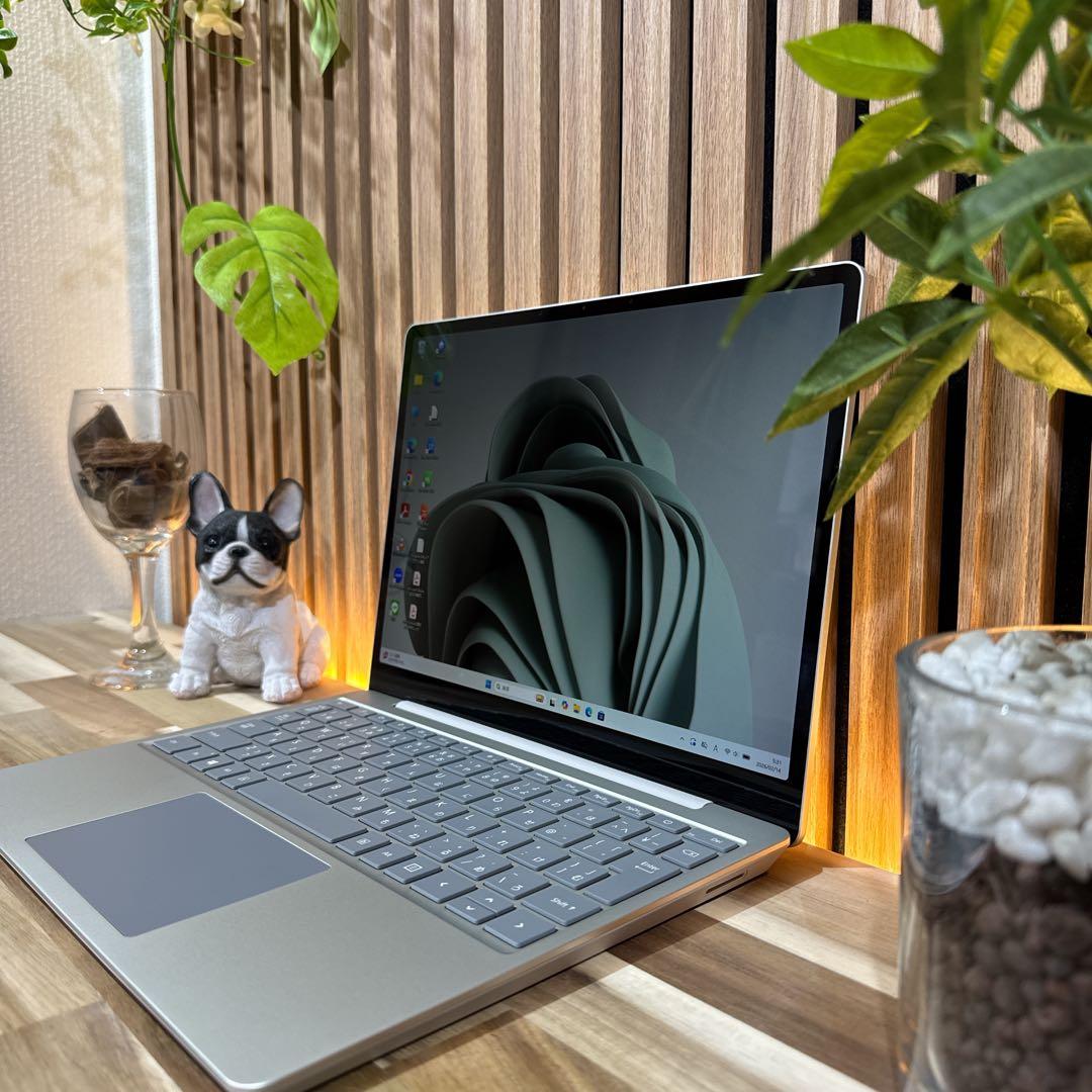 極美品‼️Surface Laptop Go☘プラチナ☘人気ノートパソコン