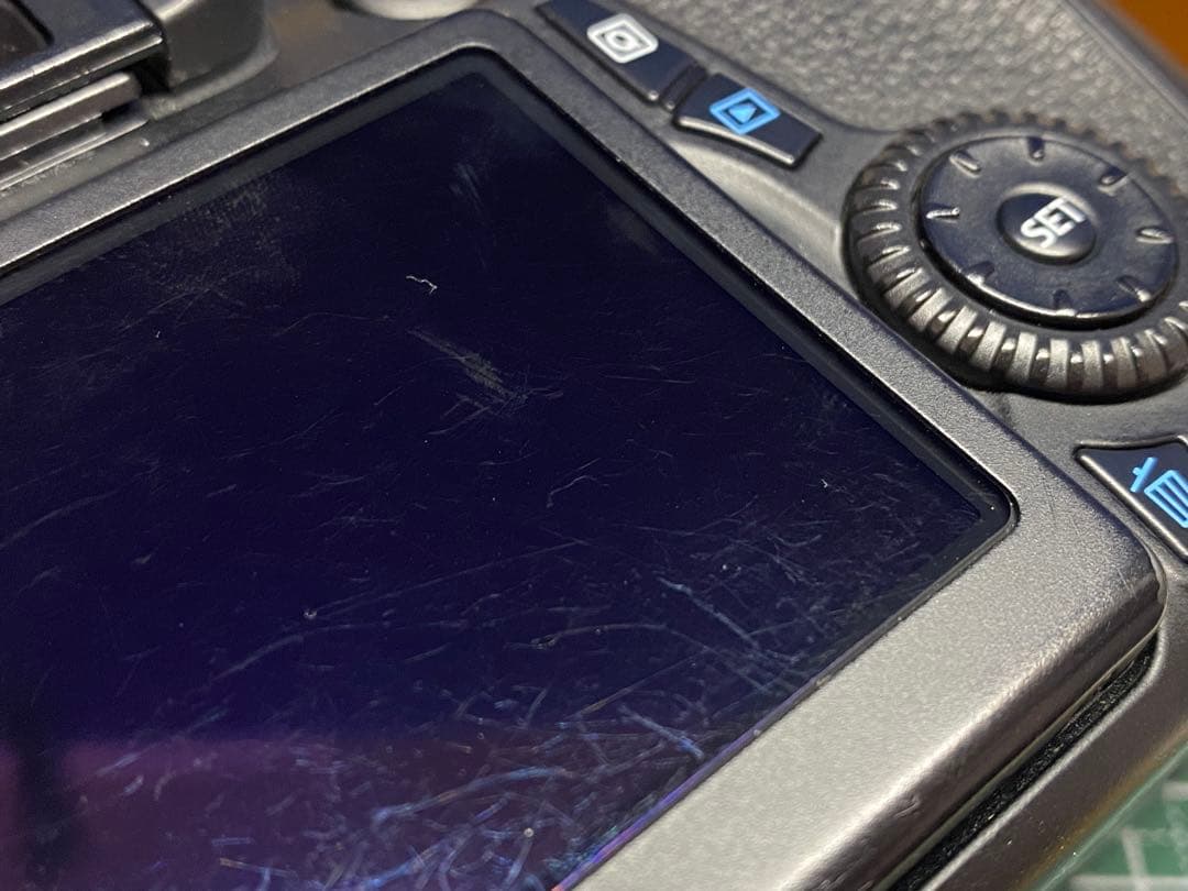 Canon EOS 70D ボディ