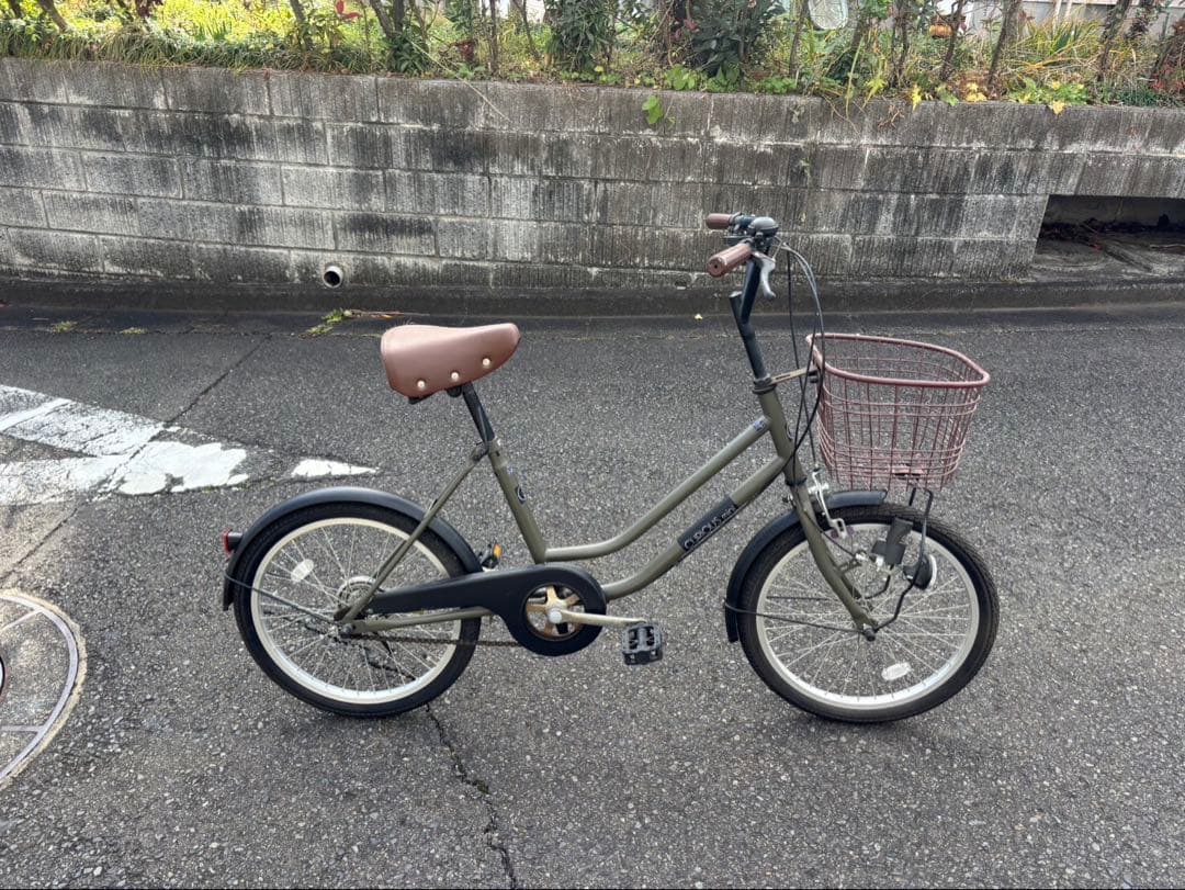 CURIOUS mini オシャレな自転車