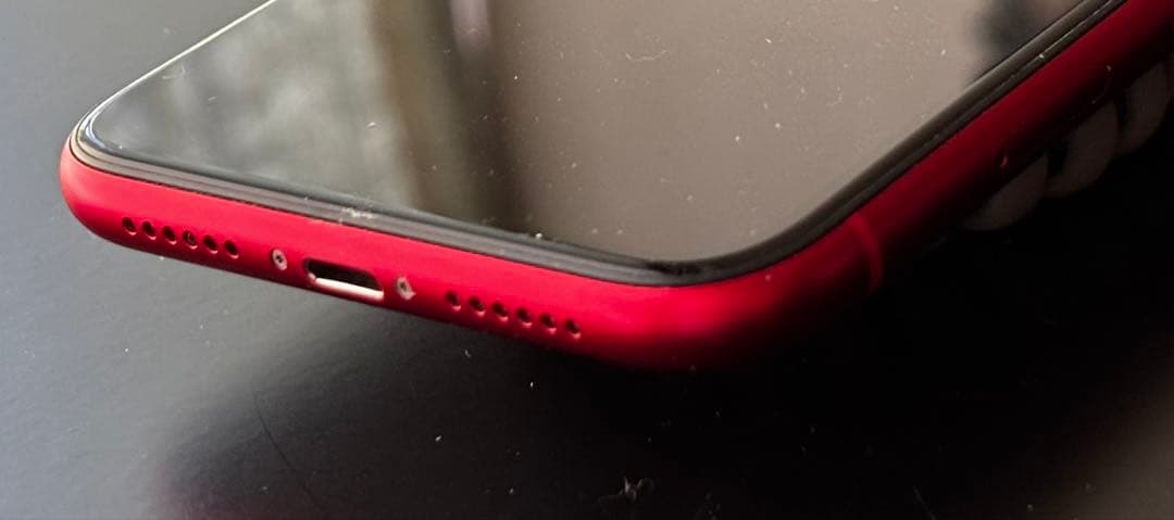 【SIMロック解除済み】iPhone 11 (PRODUCT(RED)) 本体