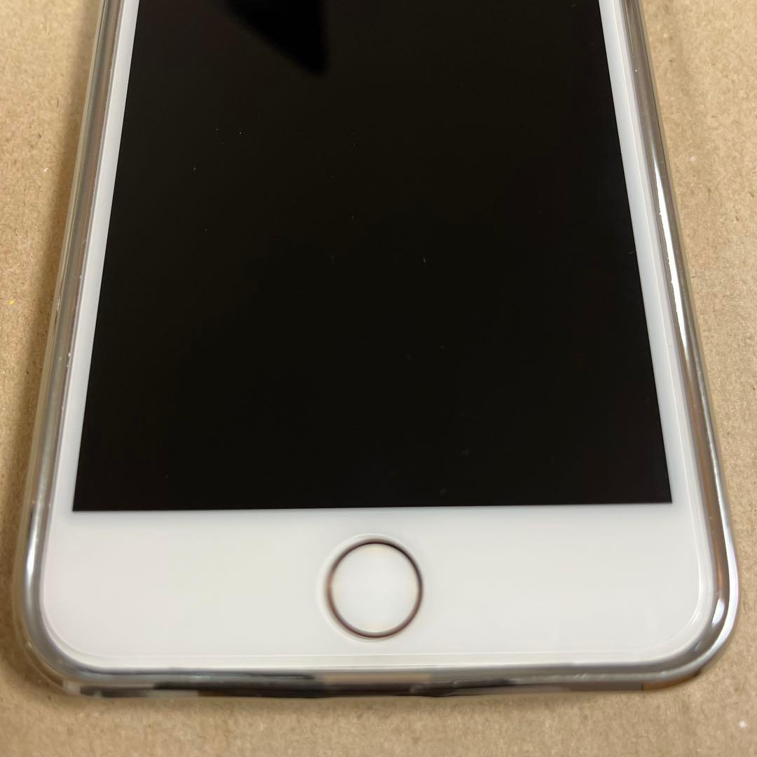 iPhone 8 Plus ゴールド256GB SIMロック解除済み