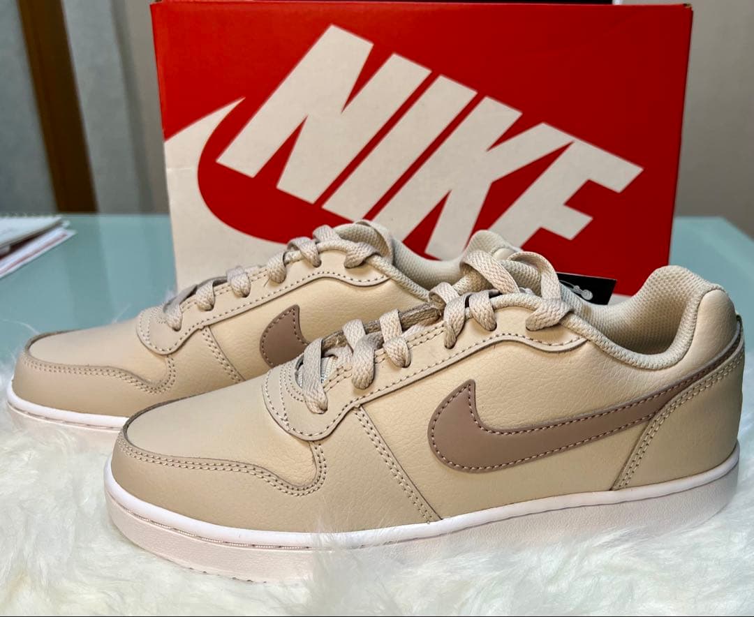 WMNS NIKE EBERNON LOWナイキ エバーノン ロー 23.5㎝