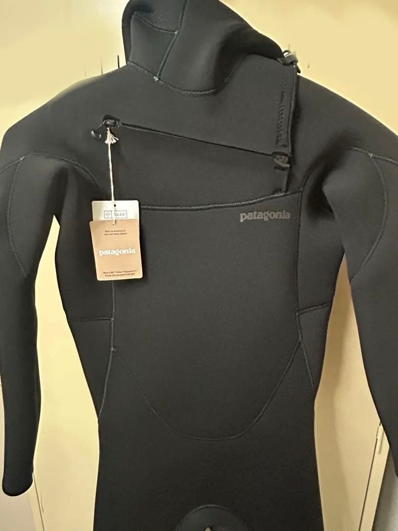 R4 ユーレックス・レギュレーター・フロントジップ・フーデッド・フルスーツM