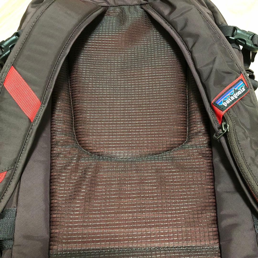 美品　廃盤レア　パタゴニア　スノードリフター　20L スノーボード着用可