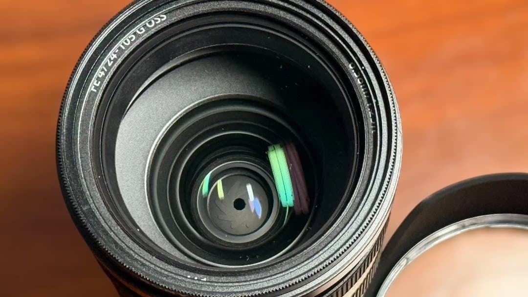 SONYα7SIII 6033回 + FE 24-105F4 純正BT2本元箱付