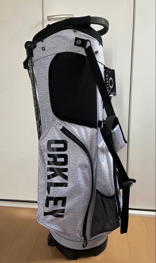 ゴルフバッグ OAKLEY スタンド式キャディバッグ シューズケース付き