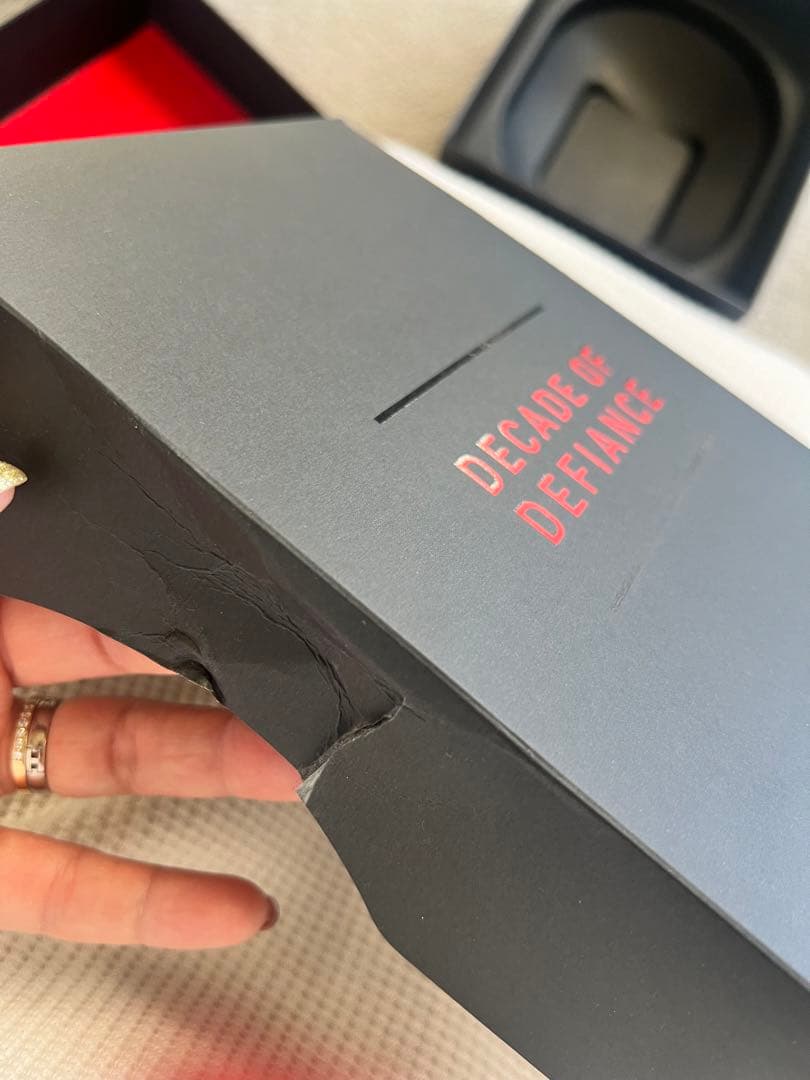 Beats Studio3 Wirelessオーバーイヤーヘッドフォン レジス…