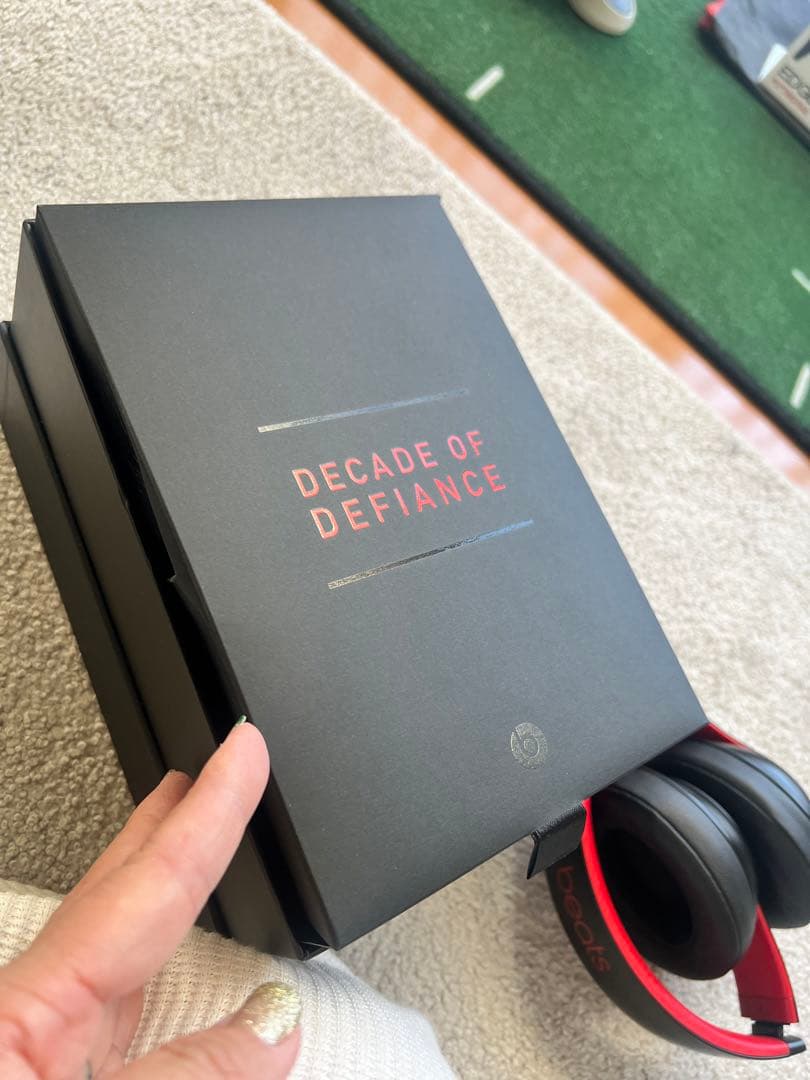 Beats Studio3 Wirelessオーバーイヤーヘッドフォン レジス…