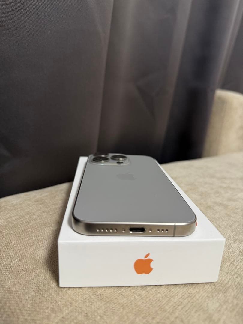 【価格交渉OK】Apple iPhone 15 Pro SIMフリー 128GB