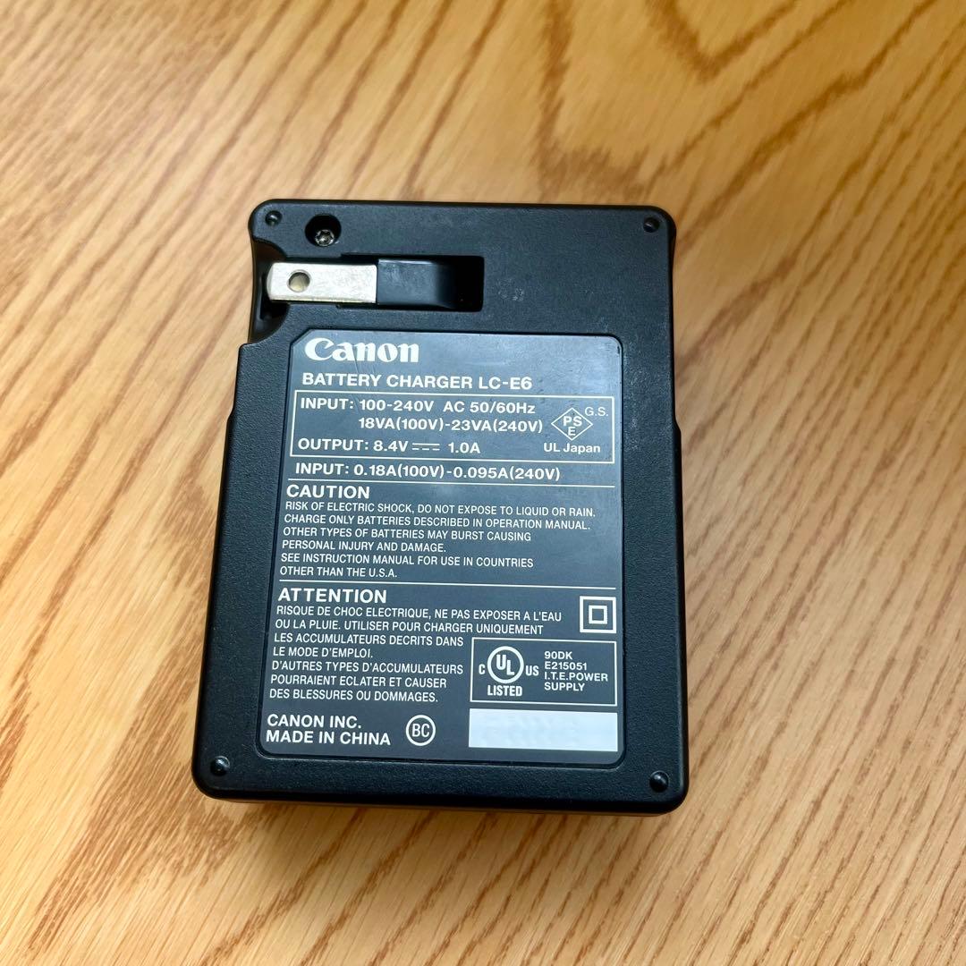 【美品】Canon EOS 6Dmark2 デジタル一眼レフ 本体