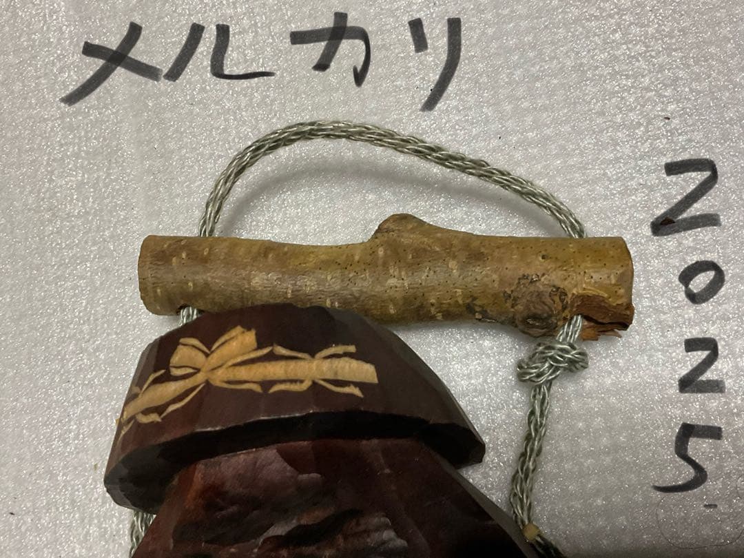 中年コロポックル・エカシ壁掛け人形。【1978年／阿寒湖のユーカラ堂で購入した】