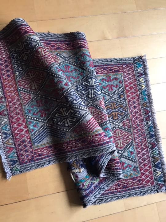 キリム　ジジム　ラグ