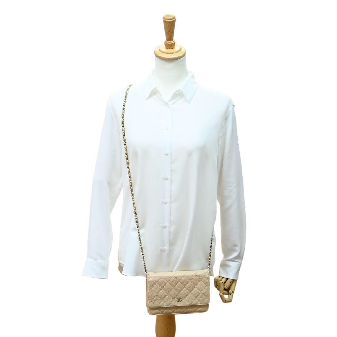 【美品】シャネル　キャビアスキン　チェーンウォレット　ベージュ　ポシェット