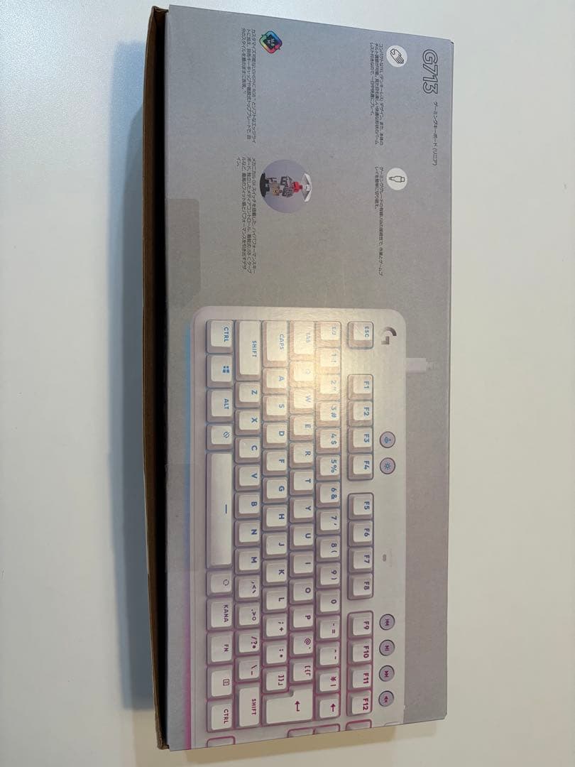 ロジクール　オーロラコレクション　有線ゲーミングキーボード