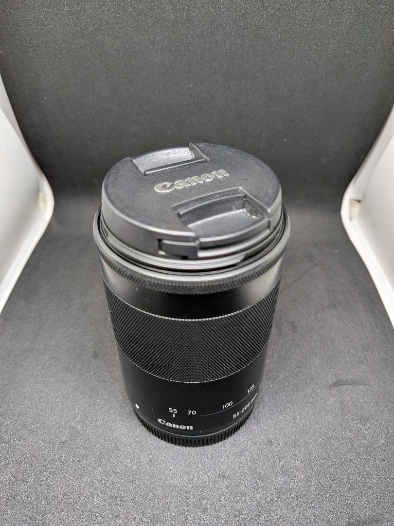 Canon EOS Kiss M ミラーレス一眼 Wズームレンズキット