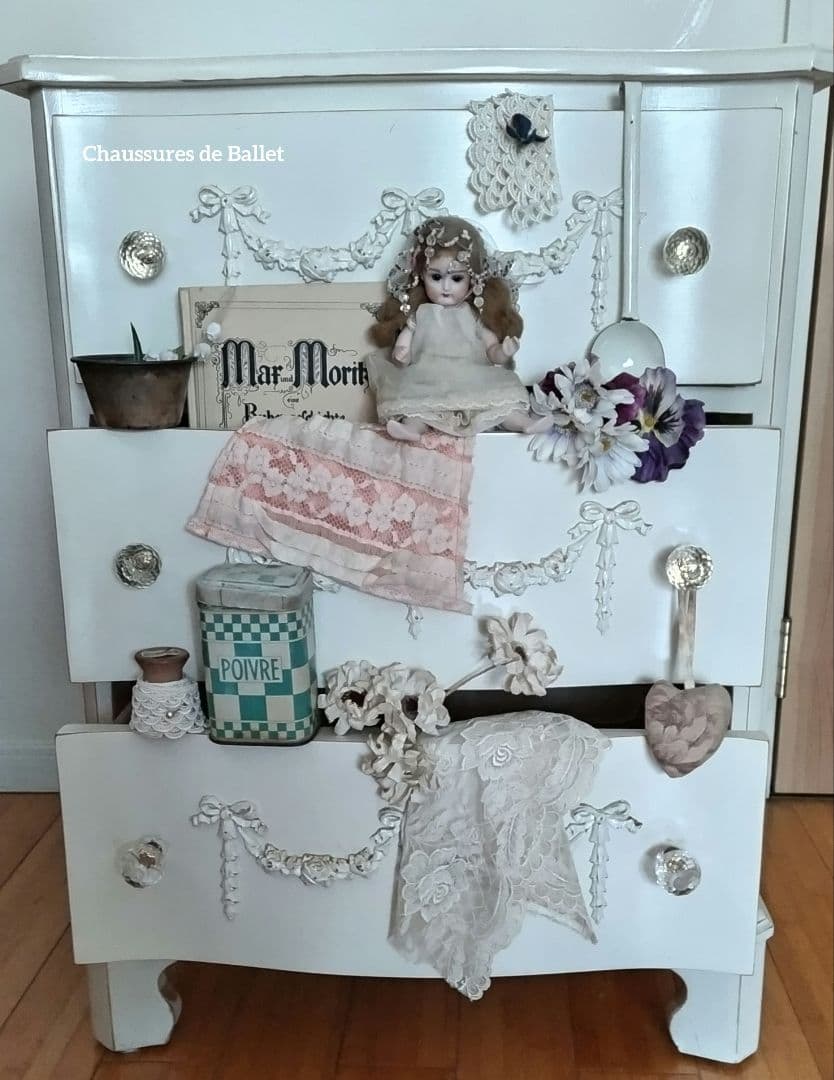 フレンチドロワー　フランスアンティーク　フレンチチェスト　シャビー　引き出し