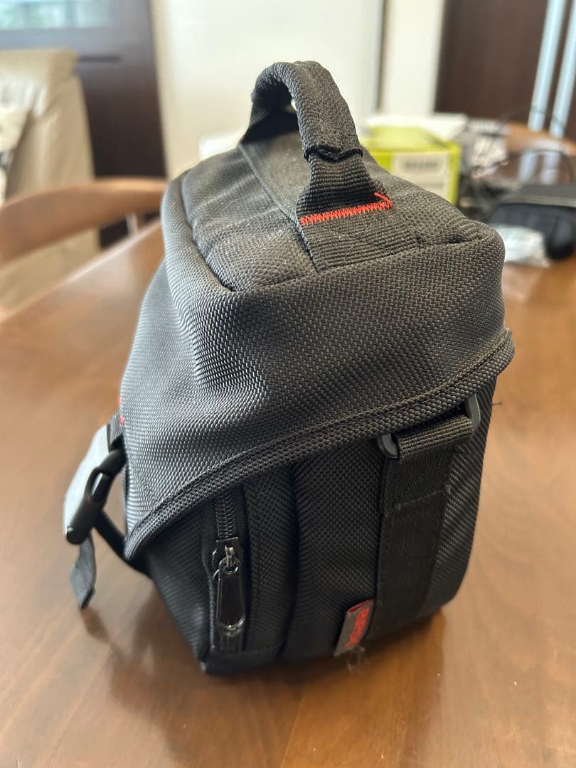 Panasonic SDR-S200 3CCD ビデオカメラ キャリーバック付き