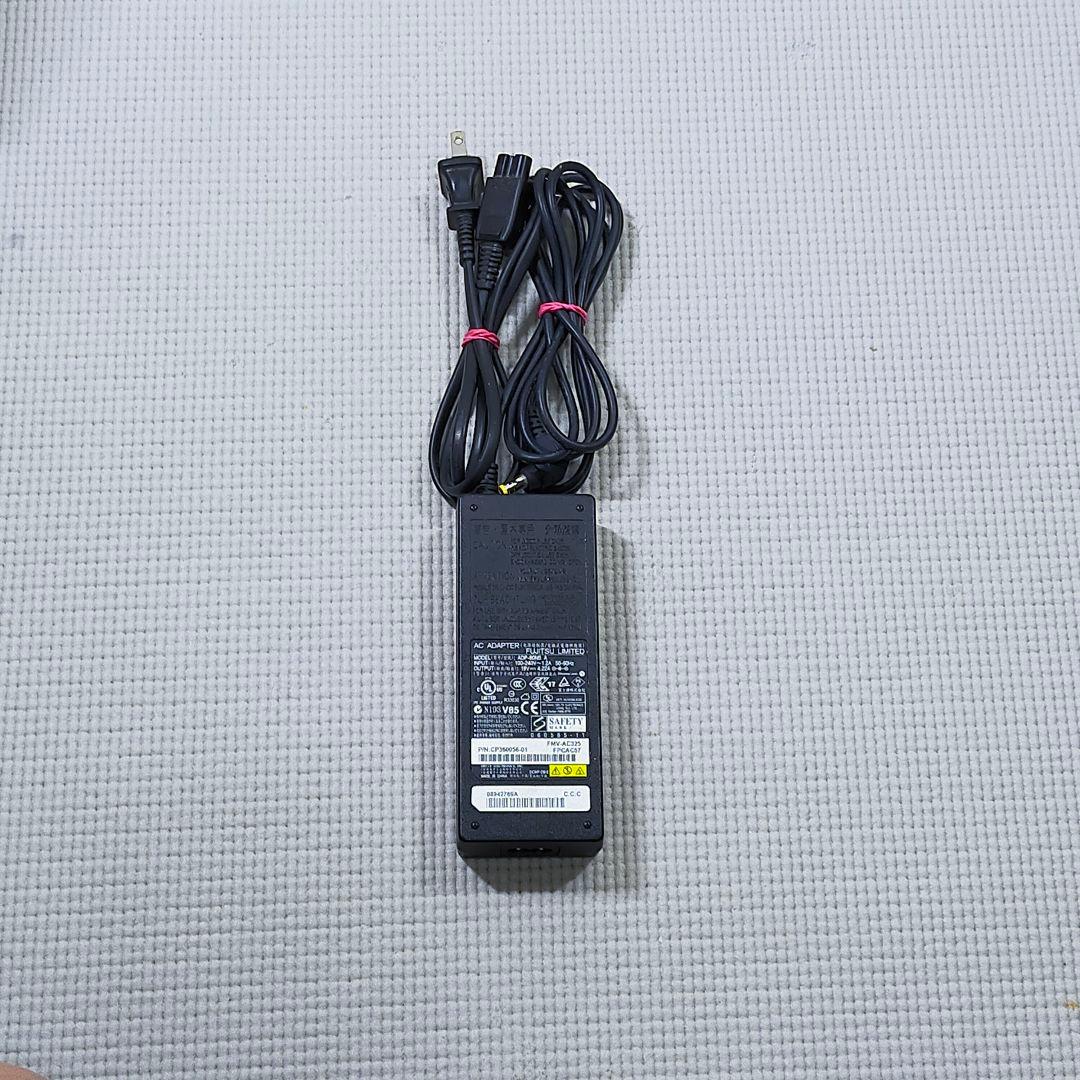 ★特価品★鮮やかルビーレッド★日常普段使いに♪新品高速SSD搭載★オフィス付き★