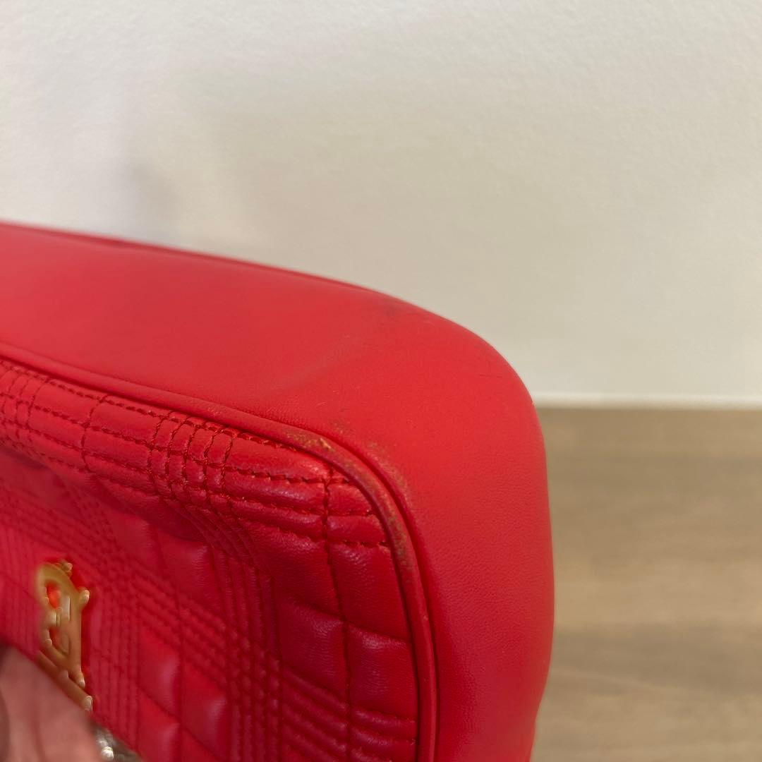 バーバリー　ショルダーバッグ　赤