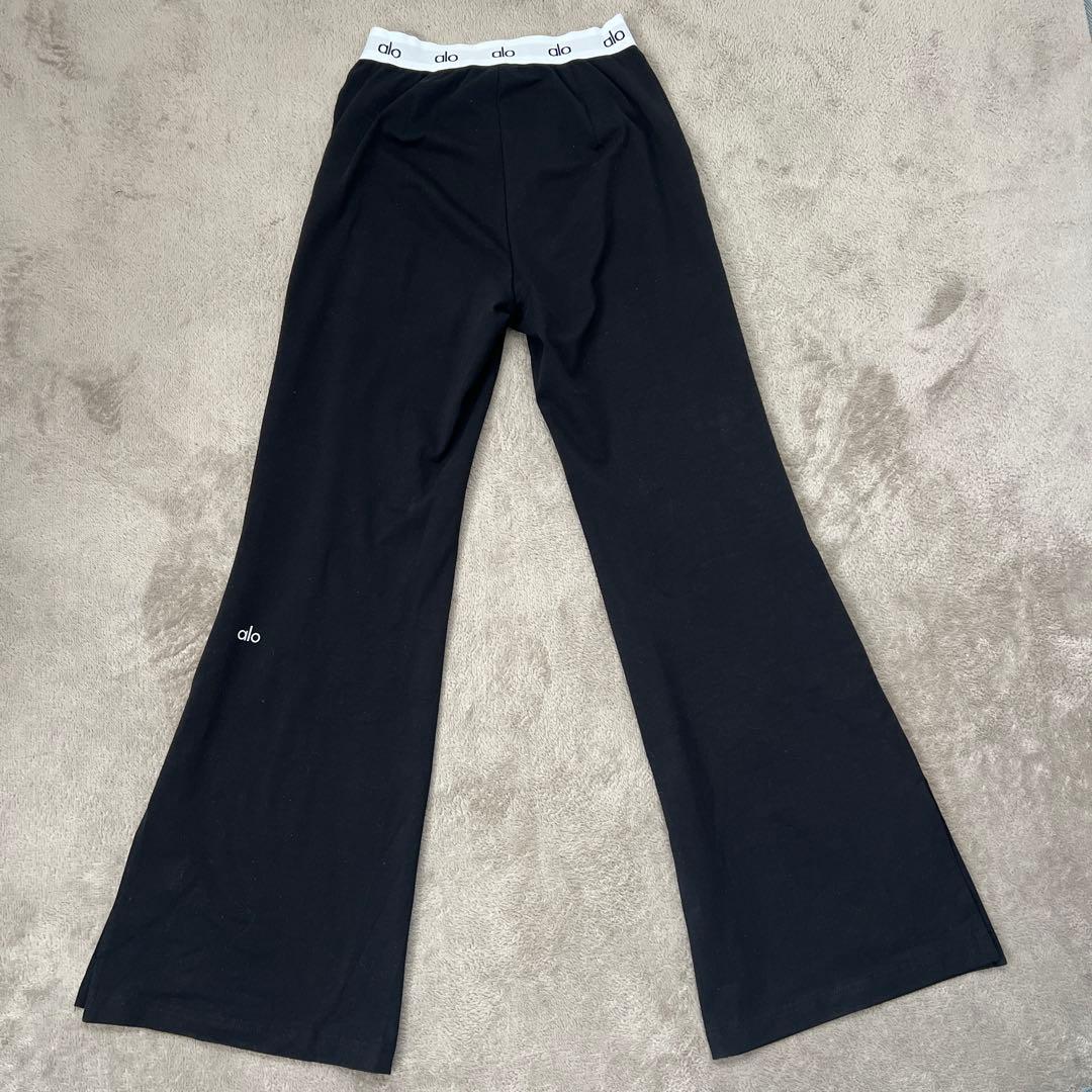 alo パンツ Sサイズ