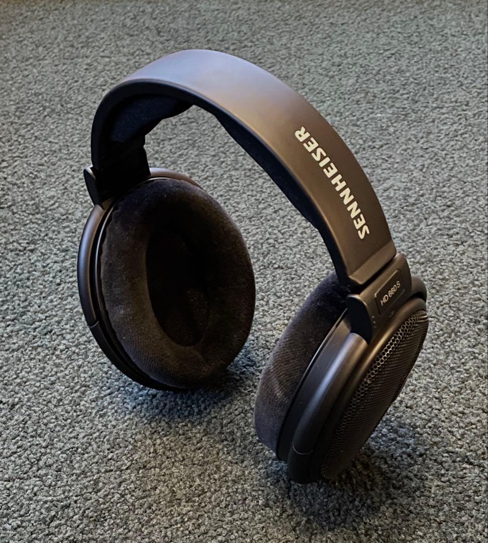 極美品！ゼンハイザーHD660S ヘッドホン有線オープン型　カーボンケース付き