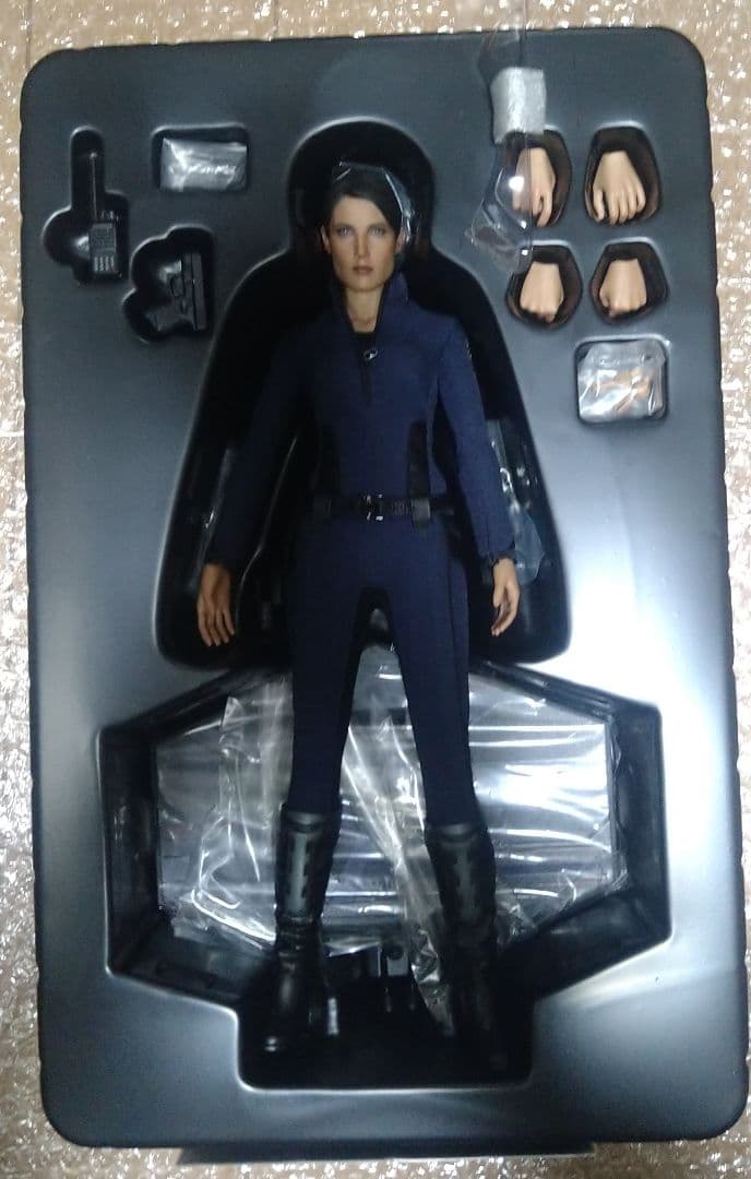 【開封品】hottoys マリアヒル　　 アベンジャーズ AOU　ホットトイズ