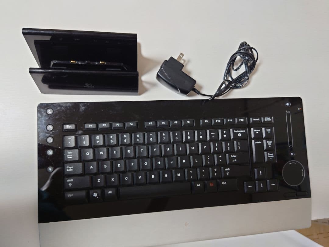 diNovo Edge Logicool ワイヤレスキーボードとマウス