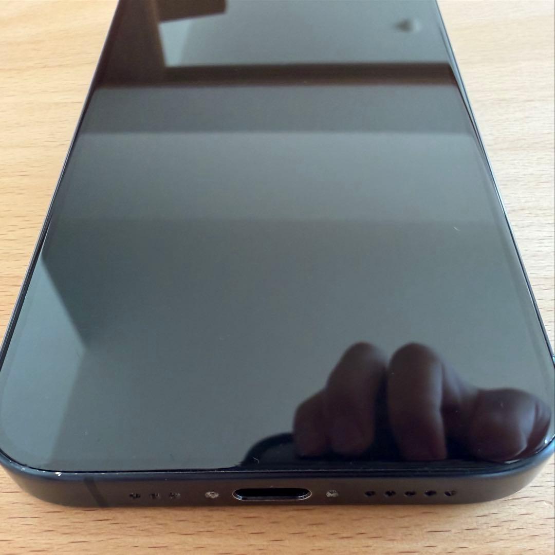 iPhone15Pro 256GB ブラック　iFace付き