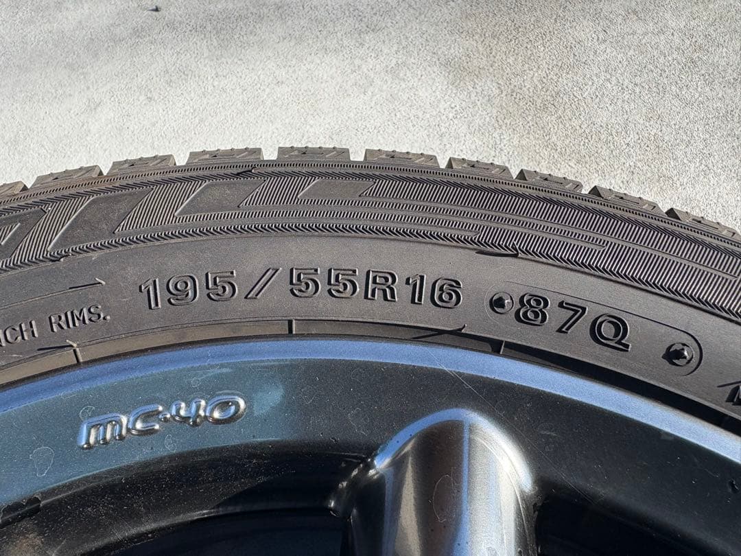 MINILITE ミニライト 16インチ 4本セット　スタッドレスタイヤ付