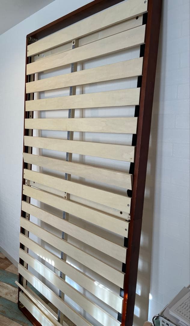 ニトリ　すのこベッドフレーム　シングル