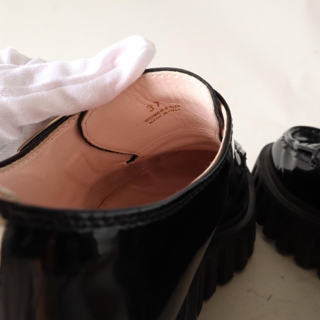 ロジェヴィヴィエ ヴィヴゴーシック厚底　黒エナメルローファー 37 24cm