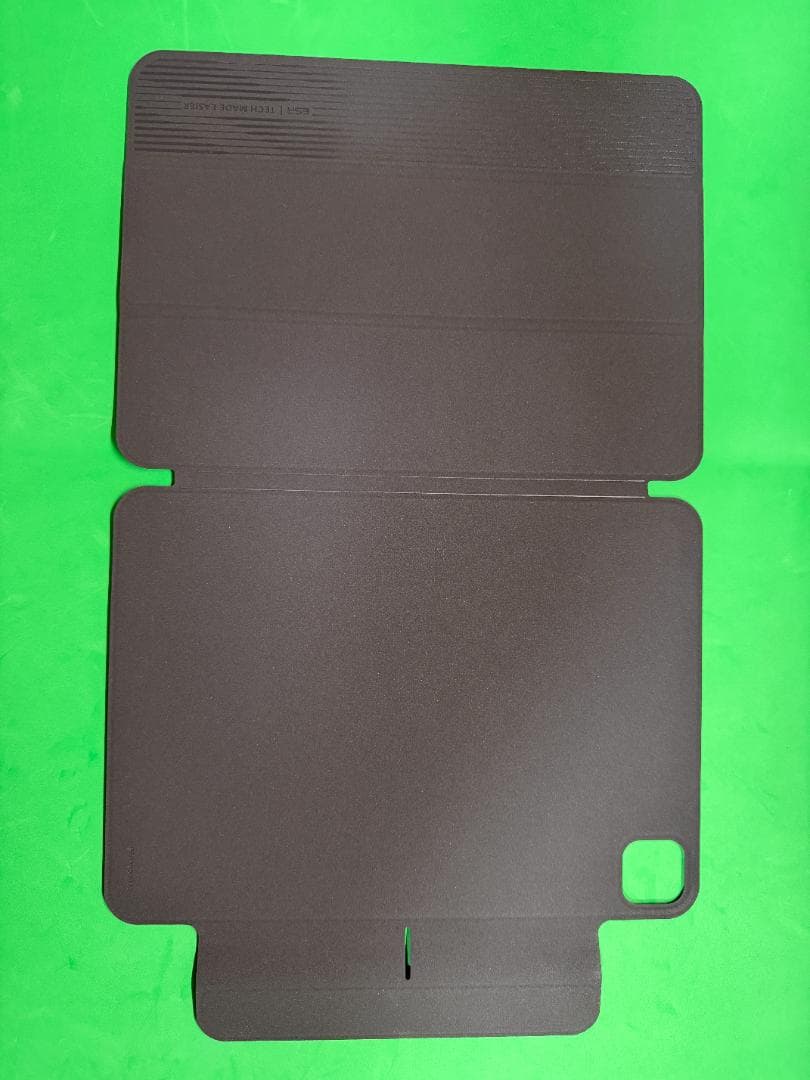 iPad Pro 11インチ（第2世代）Wi-Fi 128GB,シルバー,ケース