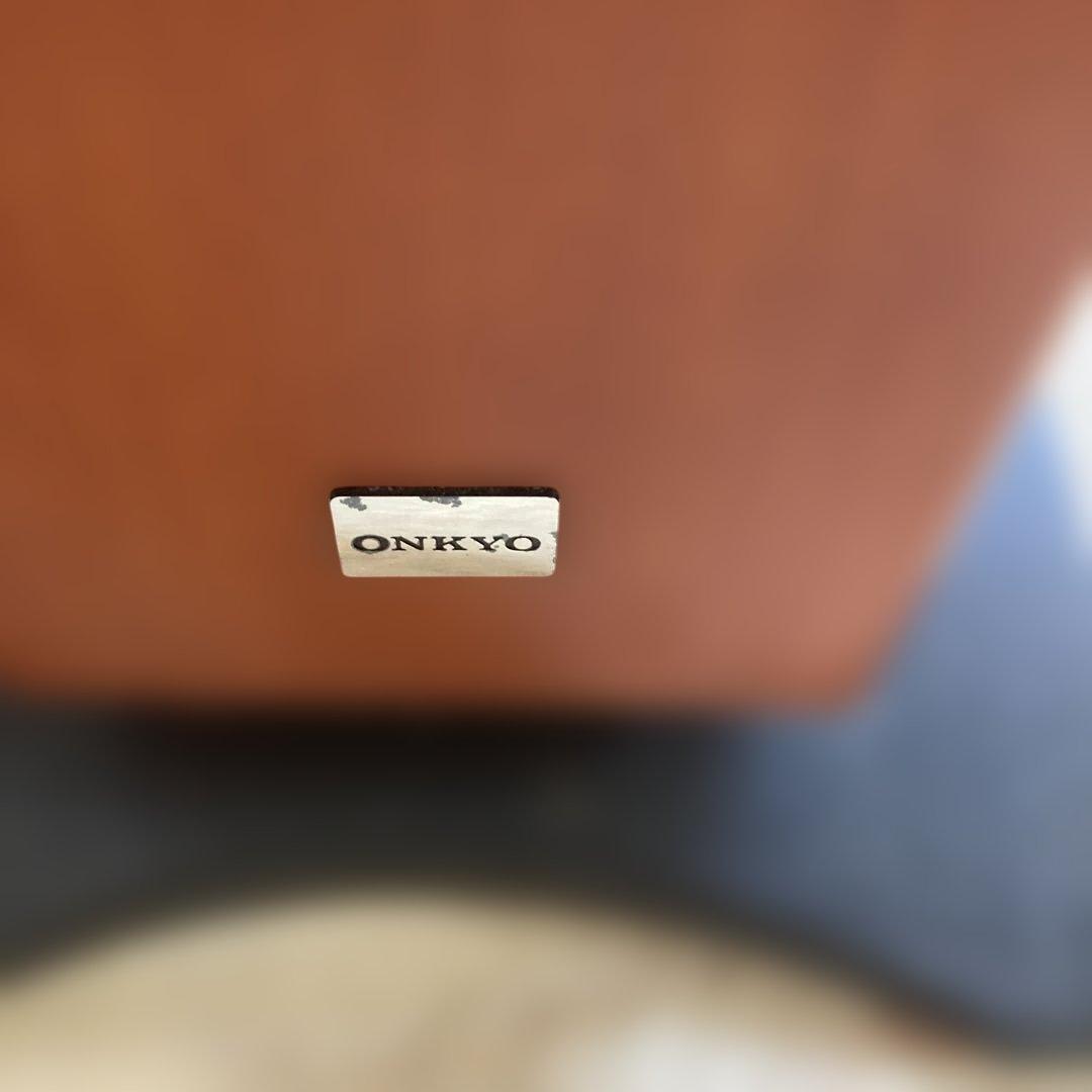 オンキヨーのトールボーイスピーカー「ONKYO D-057F 4個セット