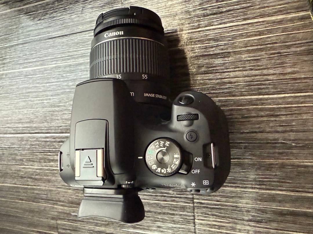 【格安】Canon デジタルー眼レフカメラ EOS Kiss X90