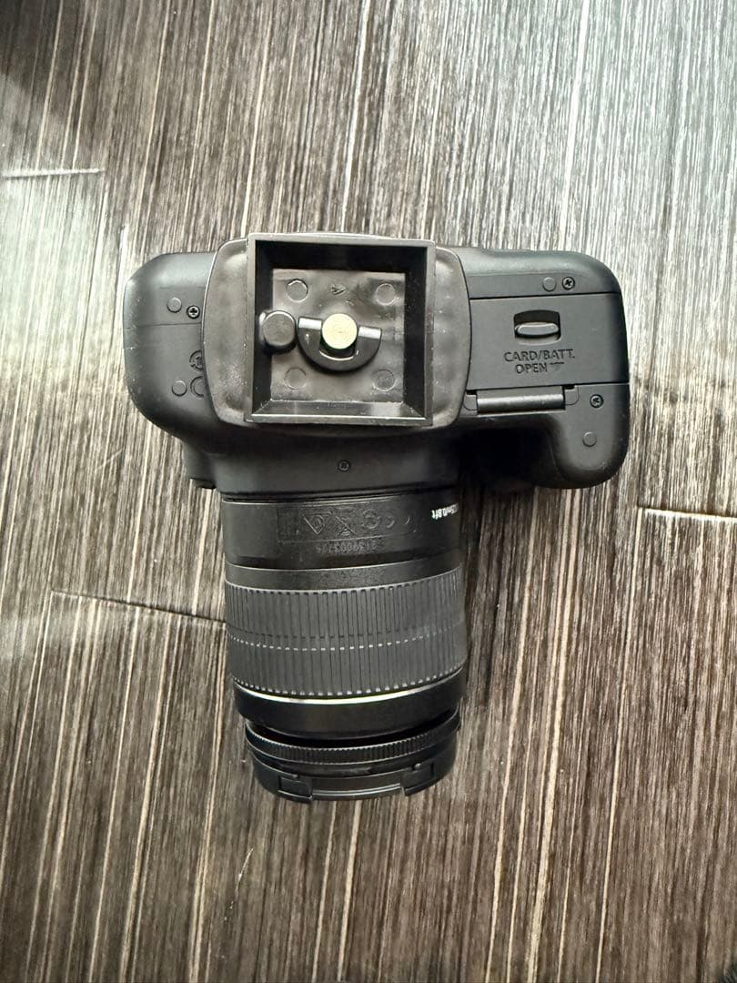 【格安】Canon デジタルー眼レフカメラ EOS Kiss X90