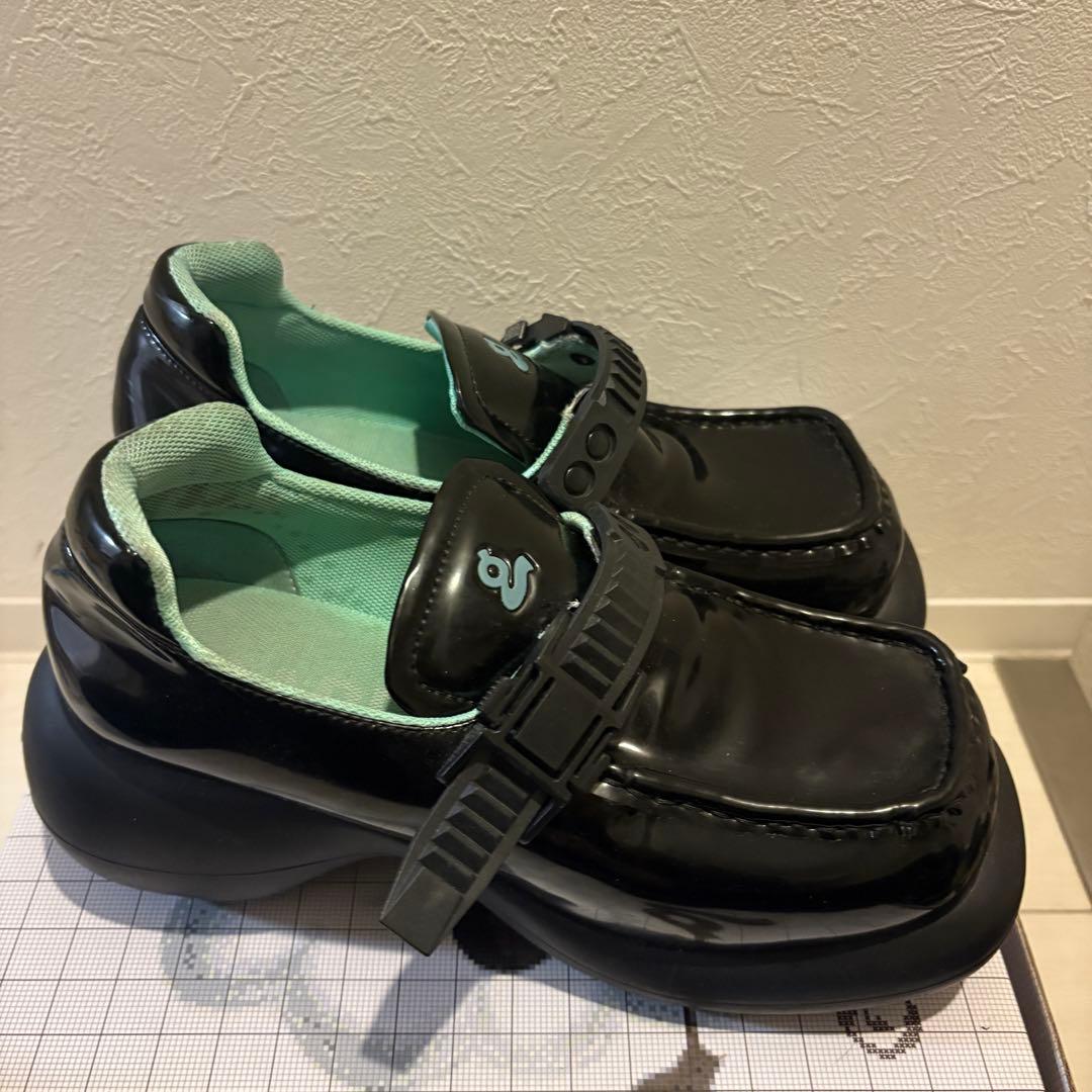 靴 GRAPE MICROFIBER LEATHER BLACK SHOES