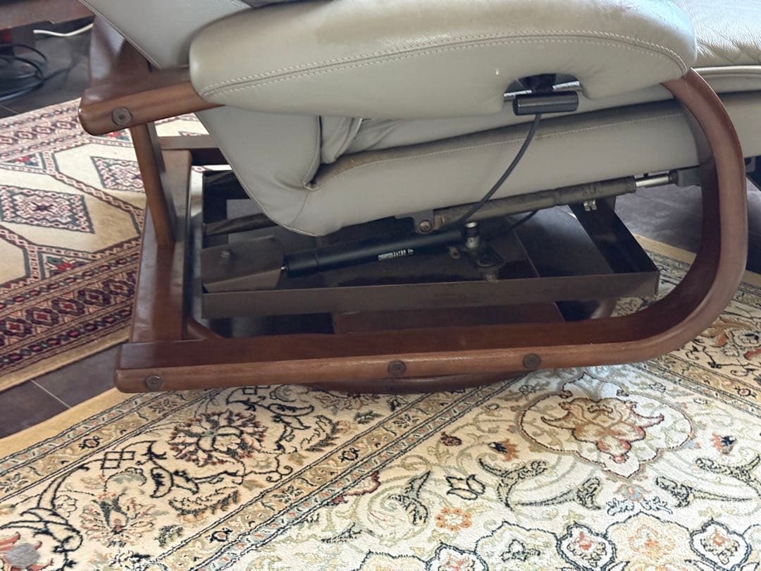 FUJI FUNITURE フジファニチア　パーソナルソファ　本革レザー　YZ