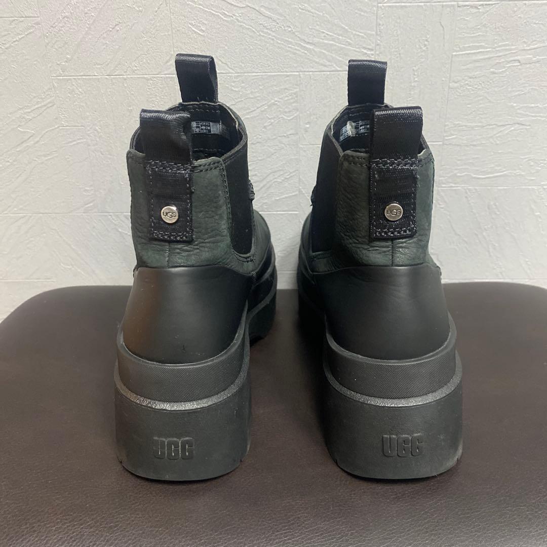 【UGG】Brisbane Chelsea チェルシーブーツ 厚底