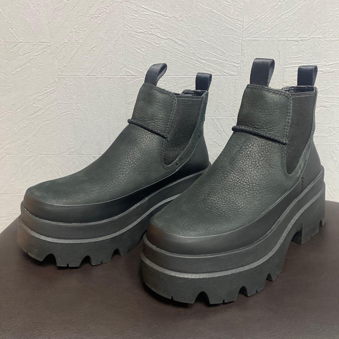 【UGG】Brisbane Chelsea チェルシーブーツ 厚底